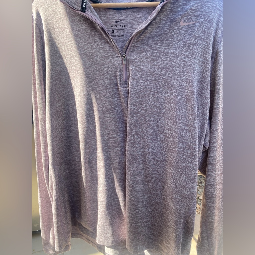 Nike long sleeve top